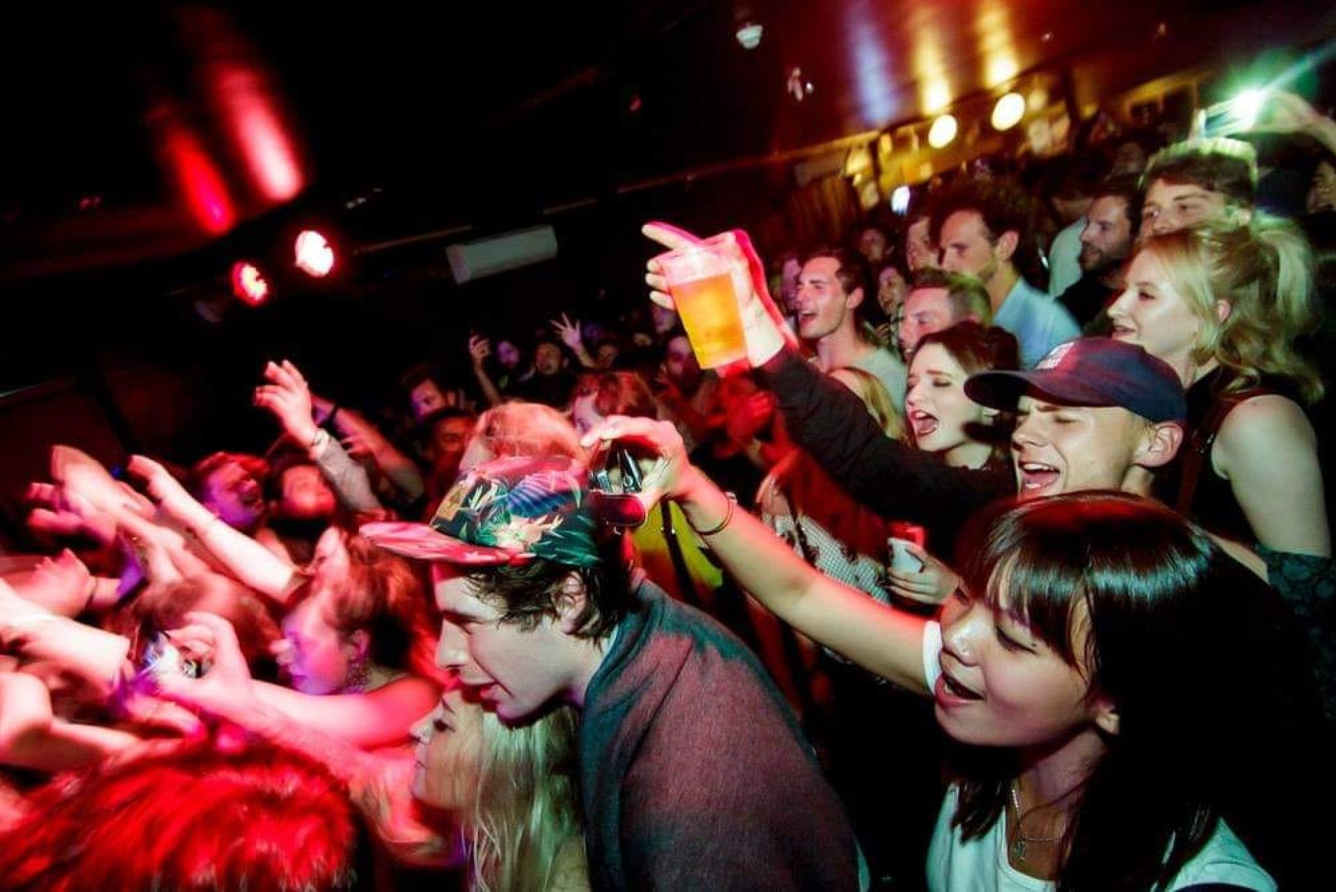 The Full Moon and Attic Bar – Bristol